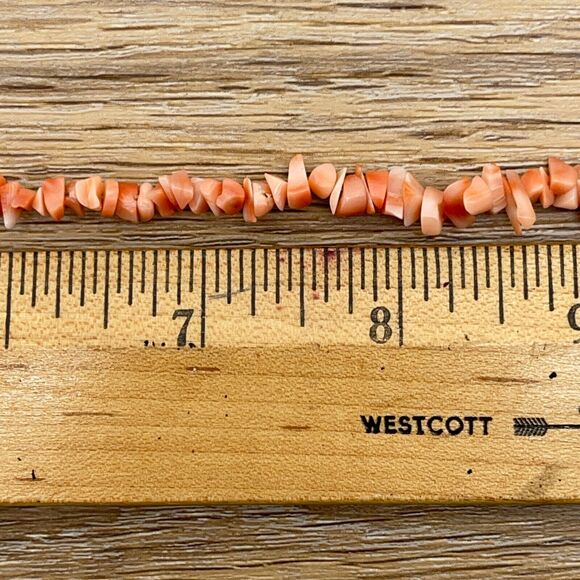 Vintage Salmon Pink Coral Chip Beaded Necklace 16" Single Strand Estate Necklace - Picture 5 of 5
